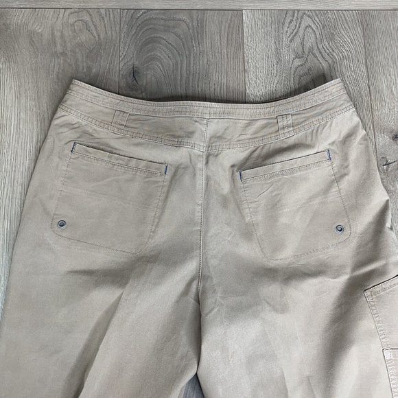 Coldwater Creek Capri Pants Womens 12 Bown Solid Zip Snap Close Drawstring Cuff - Picture 6 of 9